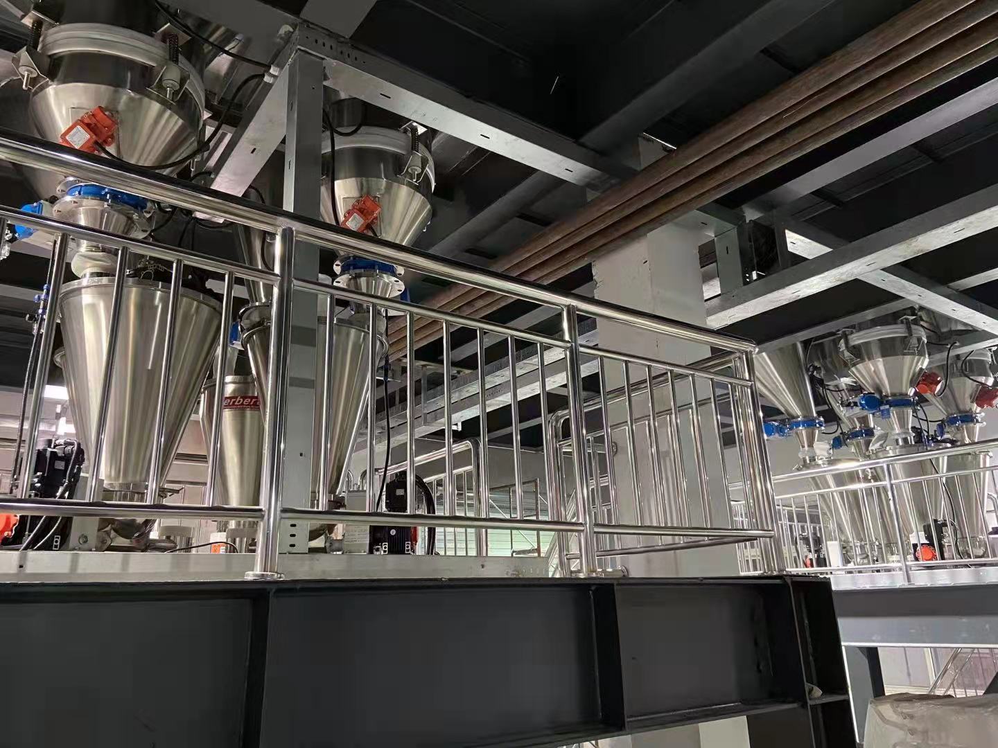 �ͻ�����